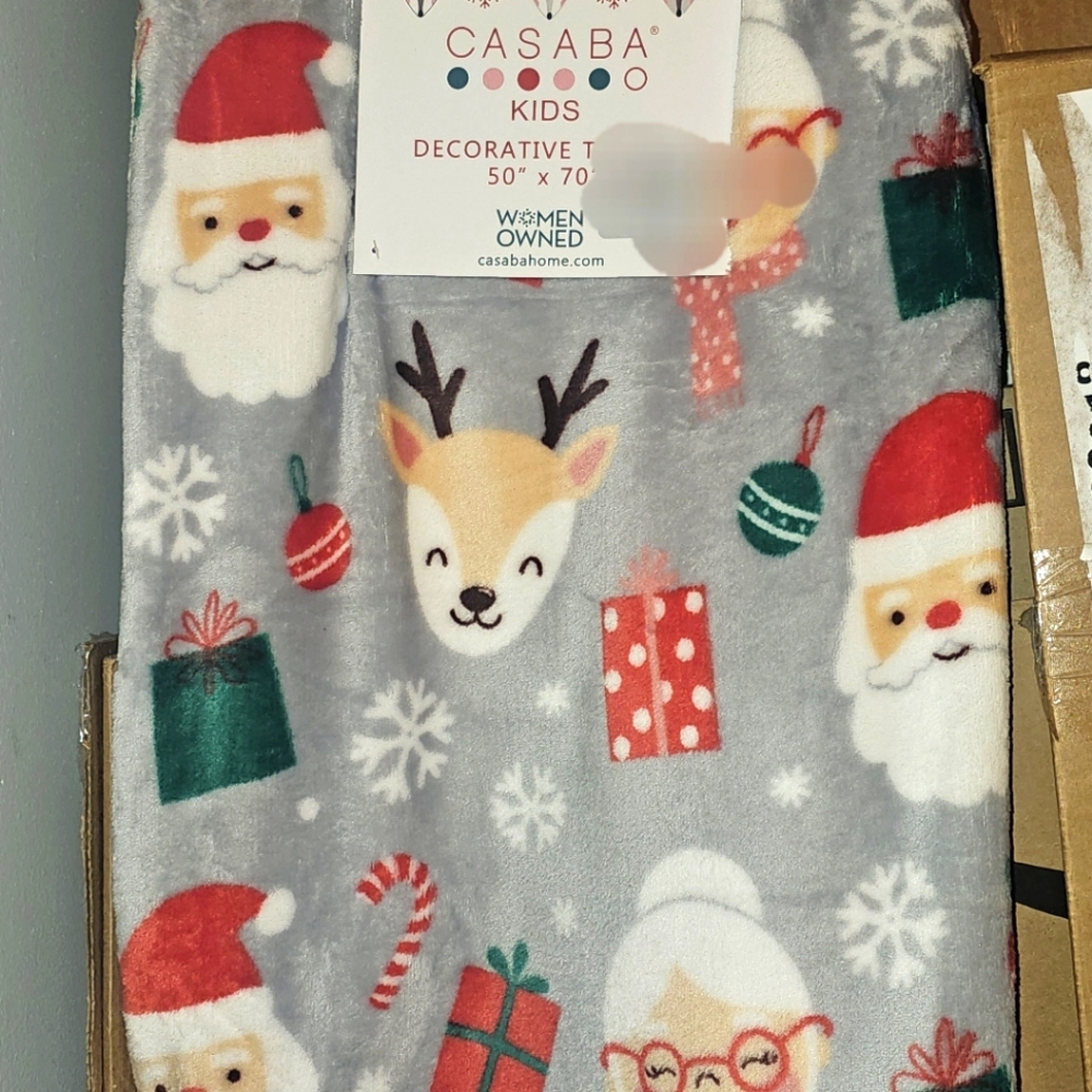 Casaba Christmas blanket